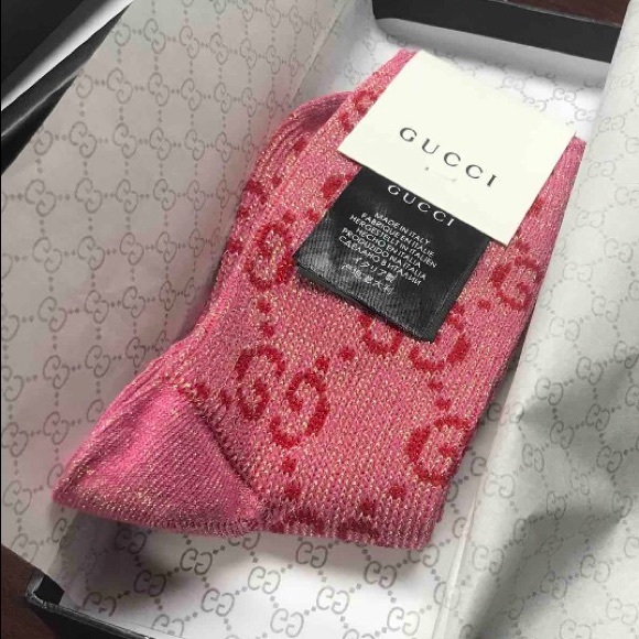 pink red gucci socks